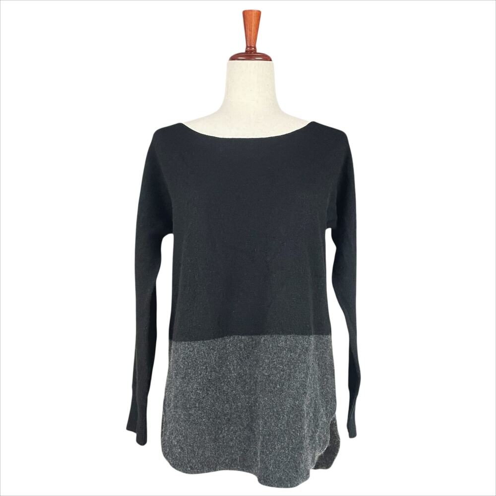 HALOGEN CASHMERE Colorblock Tunic Sweater Black/Gray Size M Petite *mended hole*